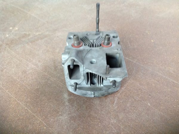 CYLINDERHEAD