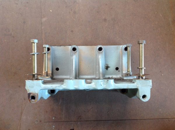 BRACKET, INJECTION PUMP