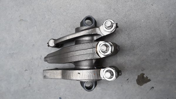 ROCKER LEVER SHAFT CUMMINS QSK