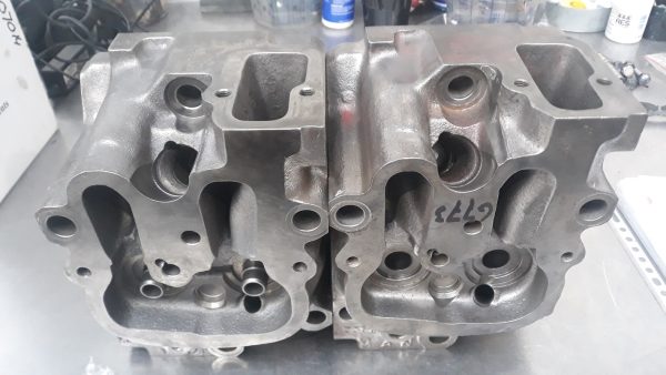 CYLINDER HEAD MAN2866