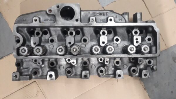 CYLINDER HEAD JOHN DEERE 4045