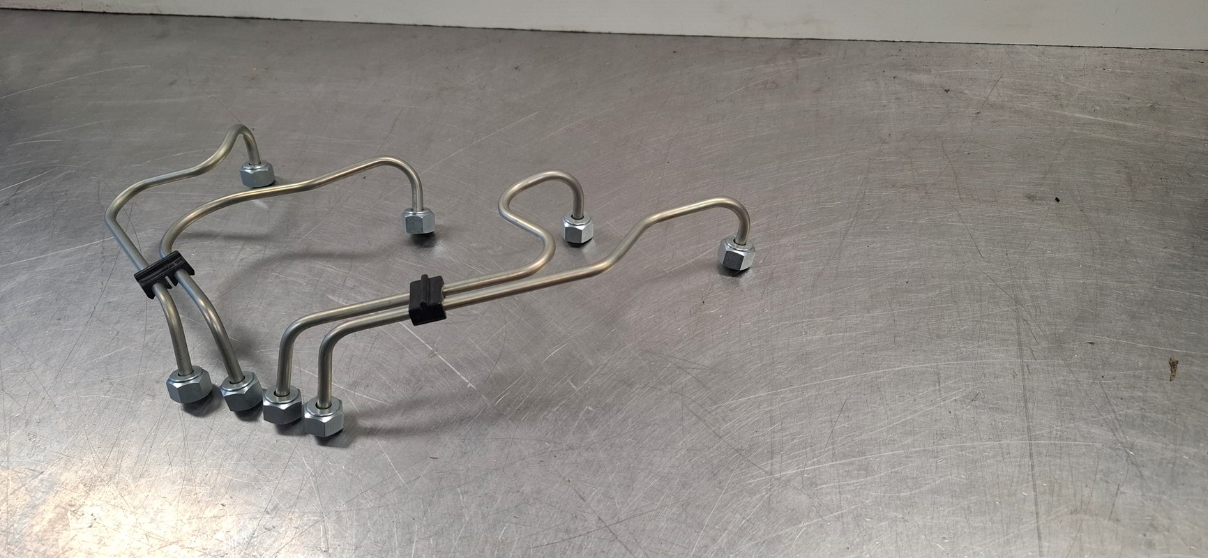 Injection pipe Mercedes 200 220